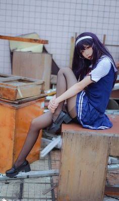 少主玩胯下的精尿奴_DVD日本电影免费